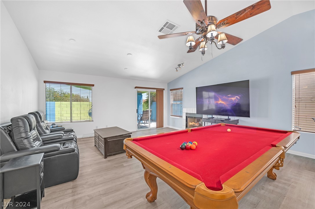 1178 Winnipeg Court