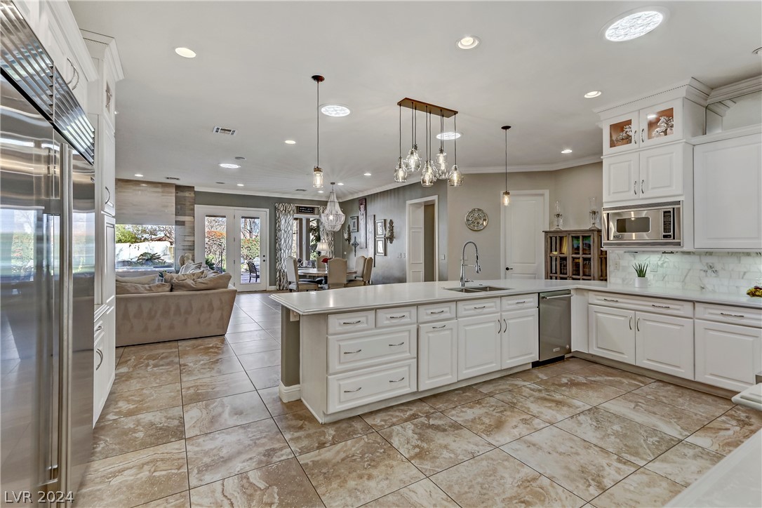 2960 American River Lane