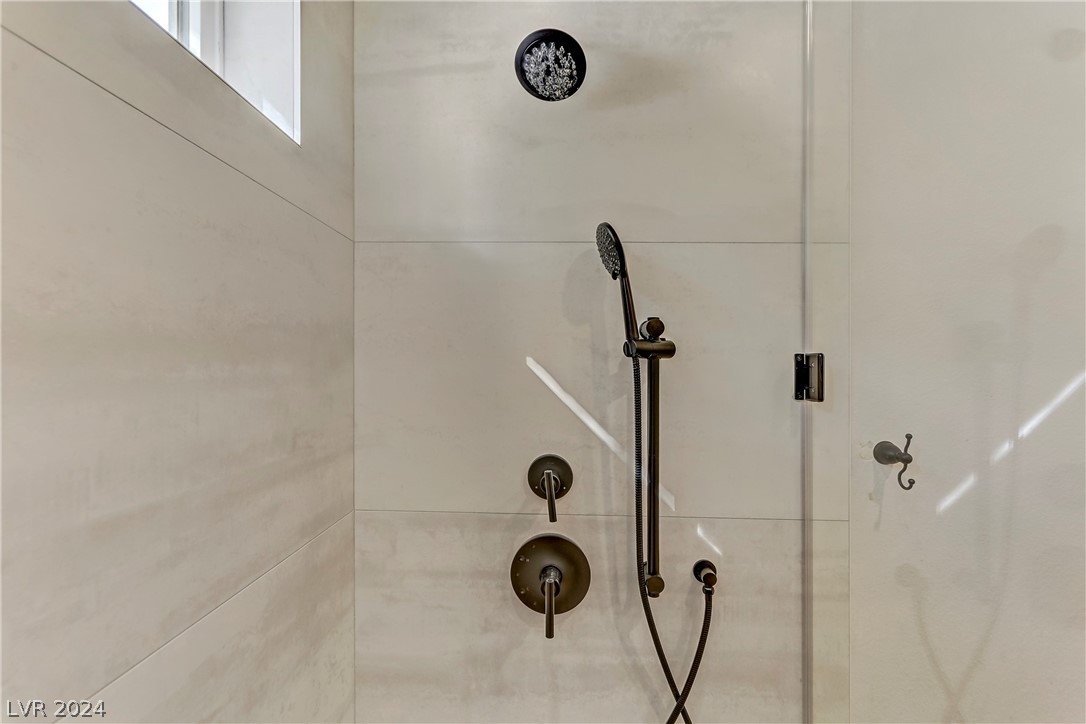 2960 American River Lane