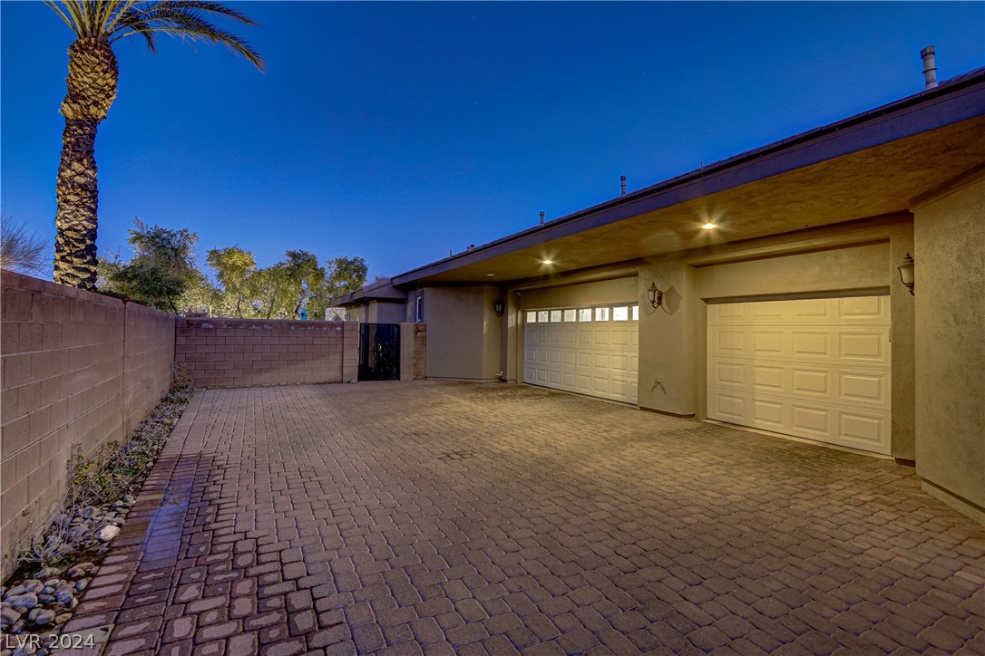 2960 American River Lane