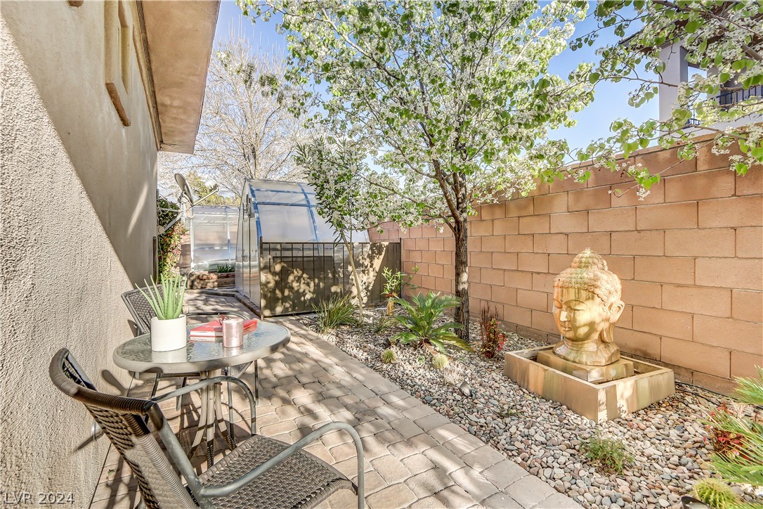 2960 American River Lane