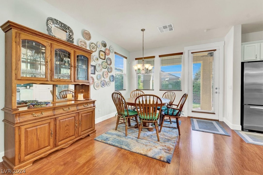 10311 Rugged Mountain Avenue