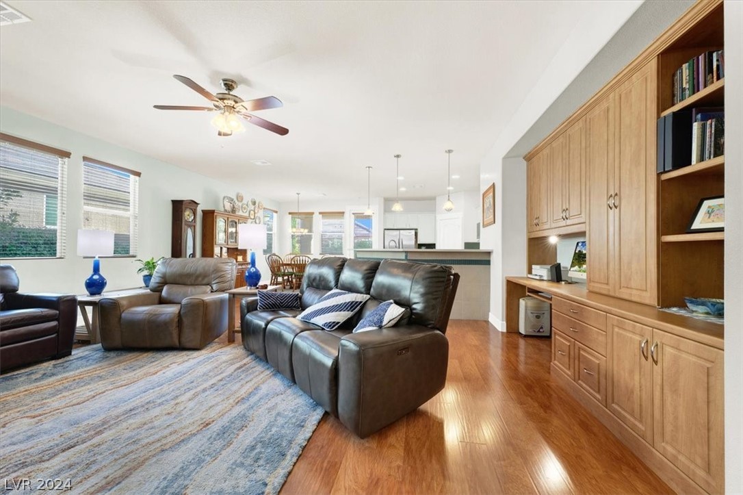 10311 Rugged Mountain Avenue