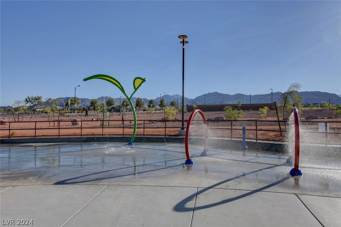 10311 Rugged Mountain Avenue