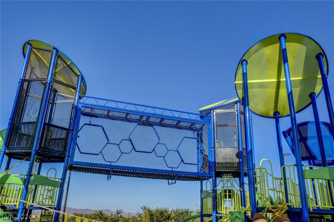 10311 Rugged Mountain Avenue