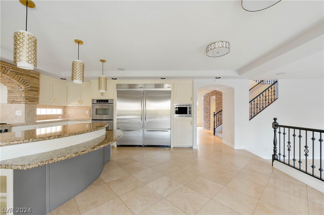 11192 Pentland Downs Street