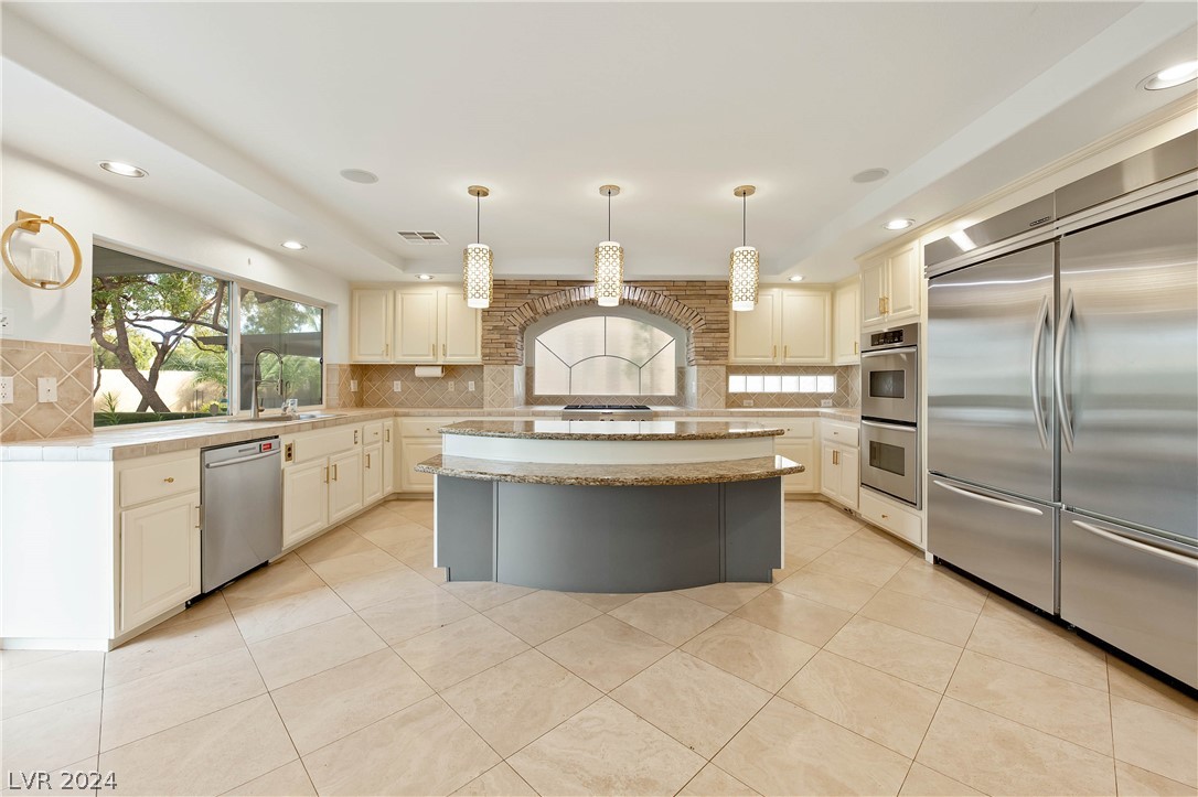 11192 Pentland Downs Street