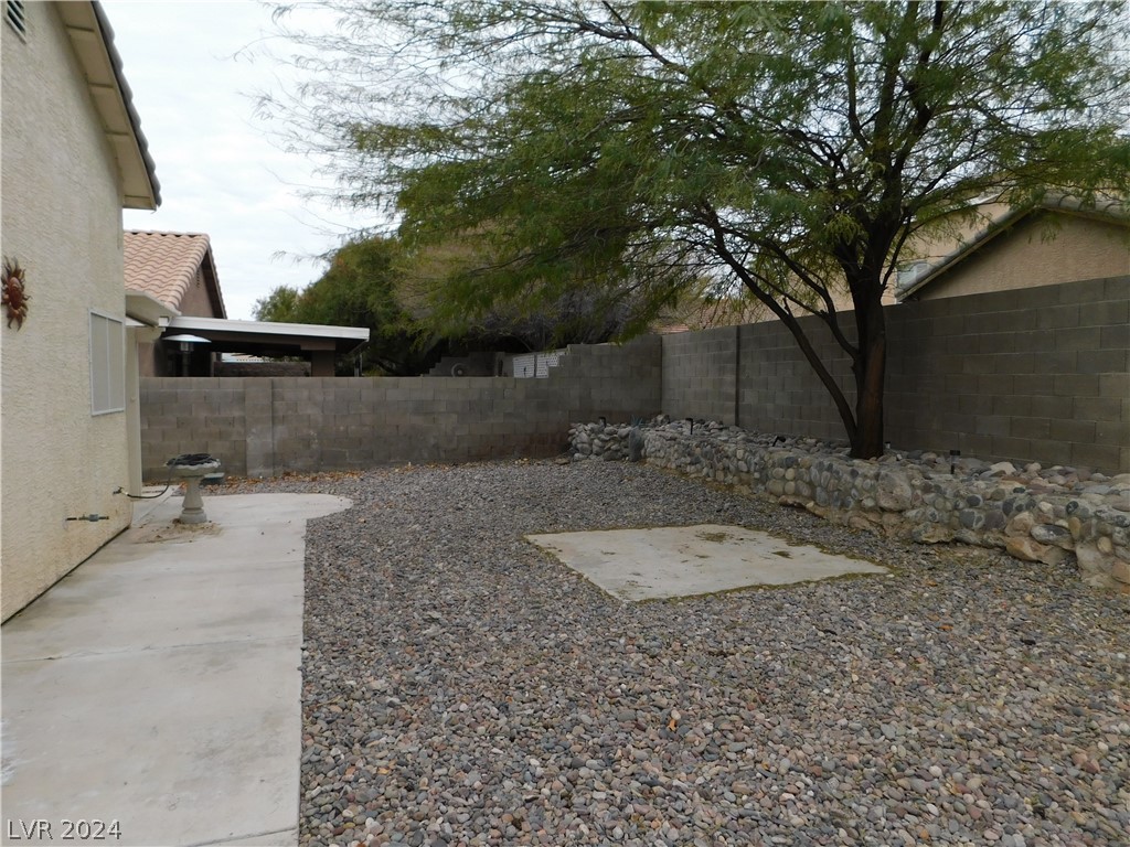 965 Cedar Pines Street