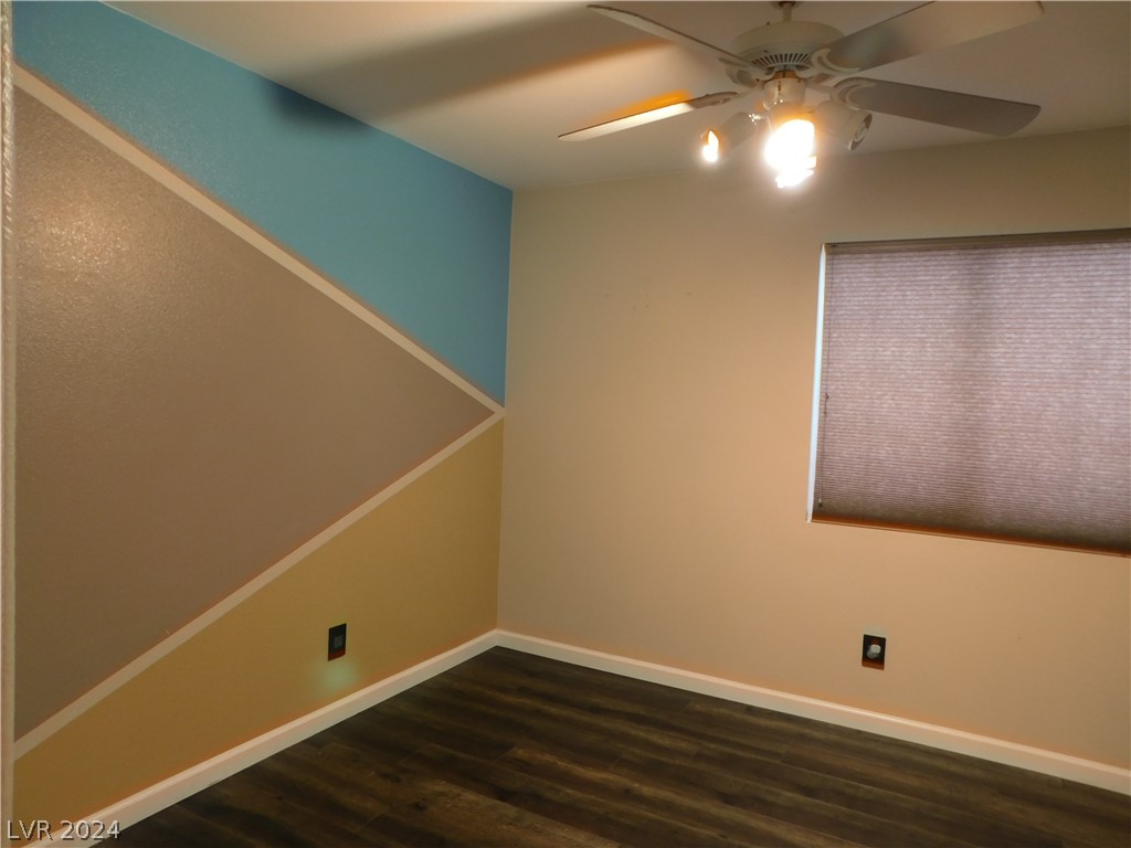 965 Cedar Pines Street