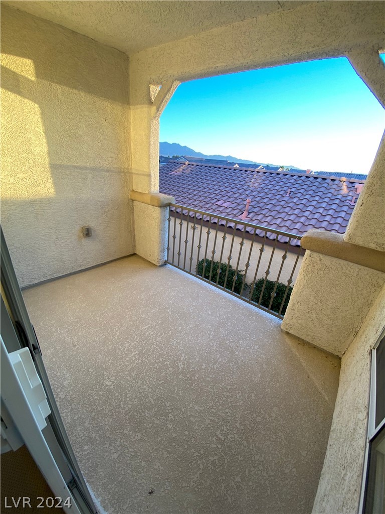 8569 Calomeria Court
