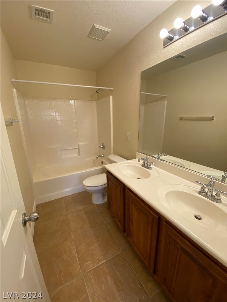 8569 Calomeria Court