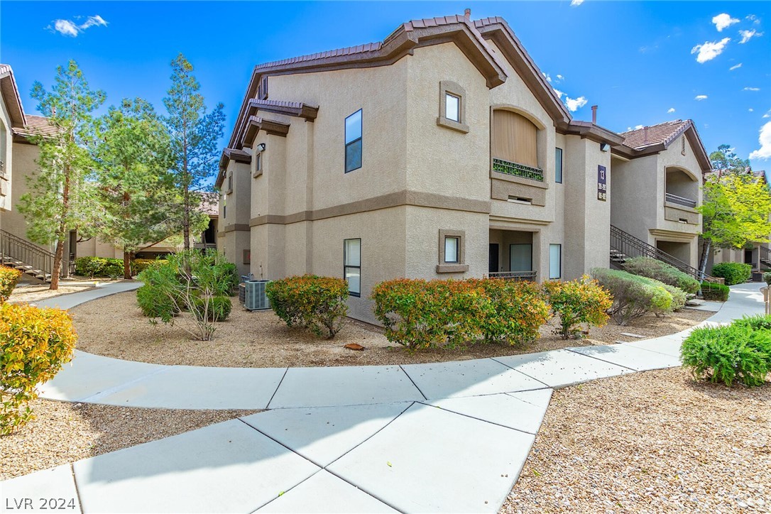 8250 North Grand Canyon Drive 1089