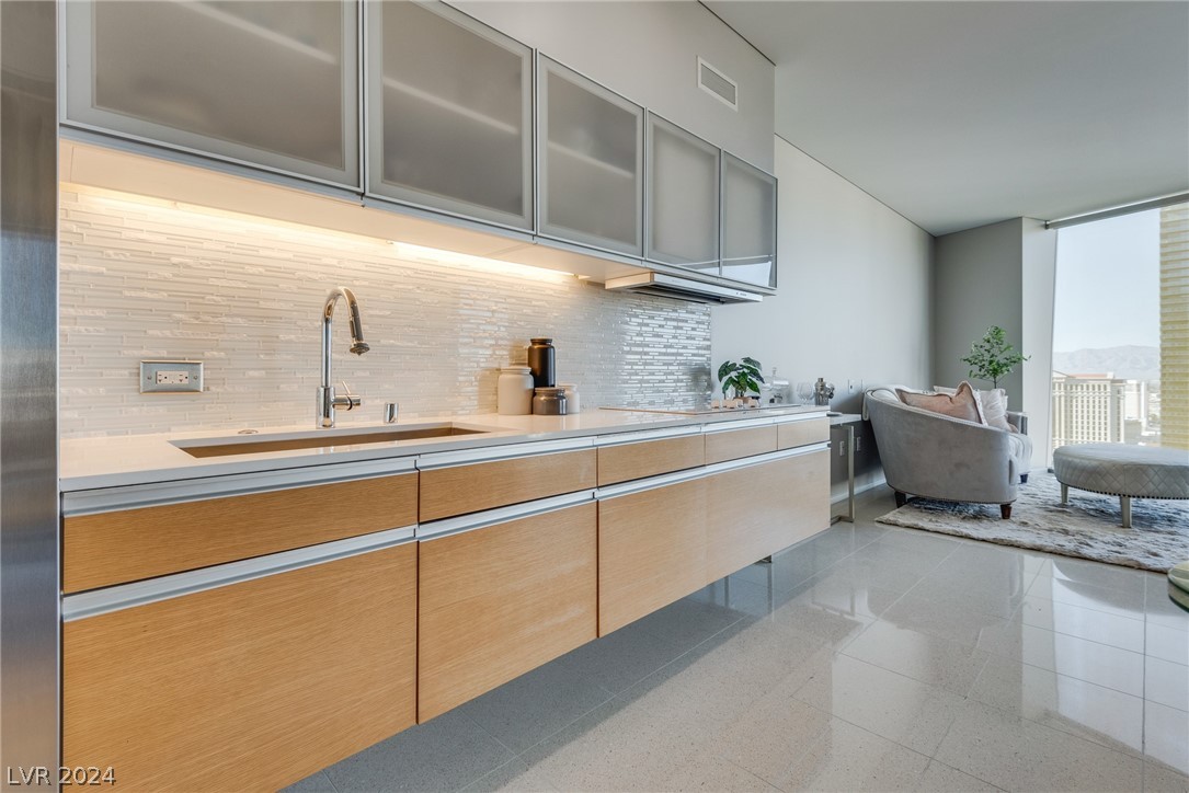 3722 Las Vegas Boulevard 2905