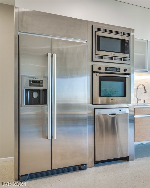 3722 Las Vegas Boulevard 2905