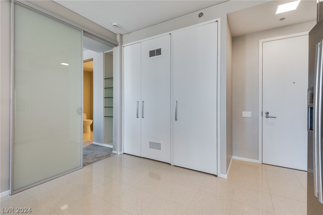 3722 Las Vegas Boulevard 2905