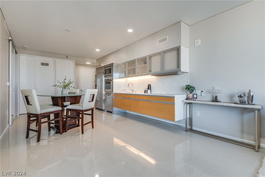 3722 Las Vegas Boulevard 2905