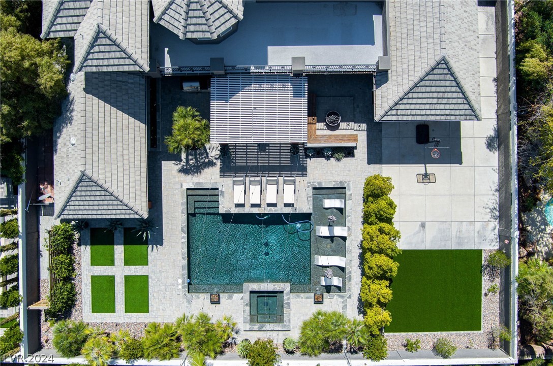 2365 Villandry Court