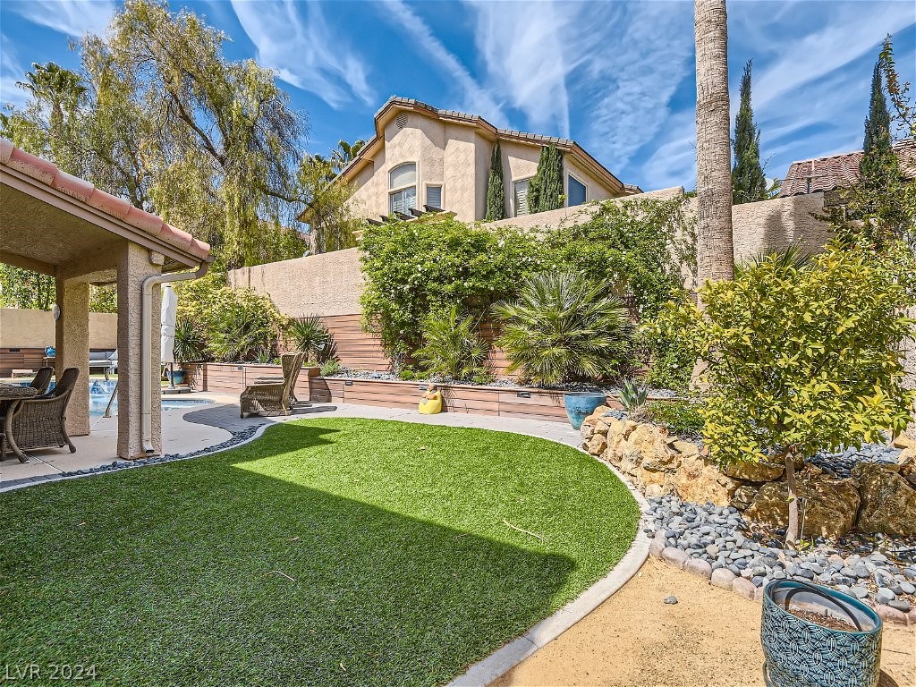 9704 Cameo Rose Lane