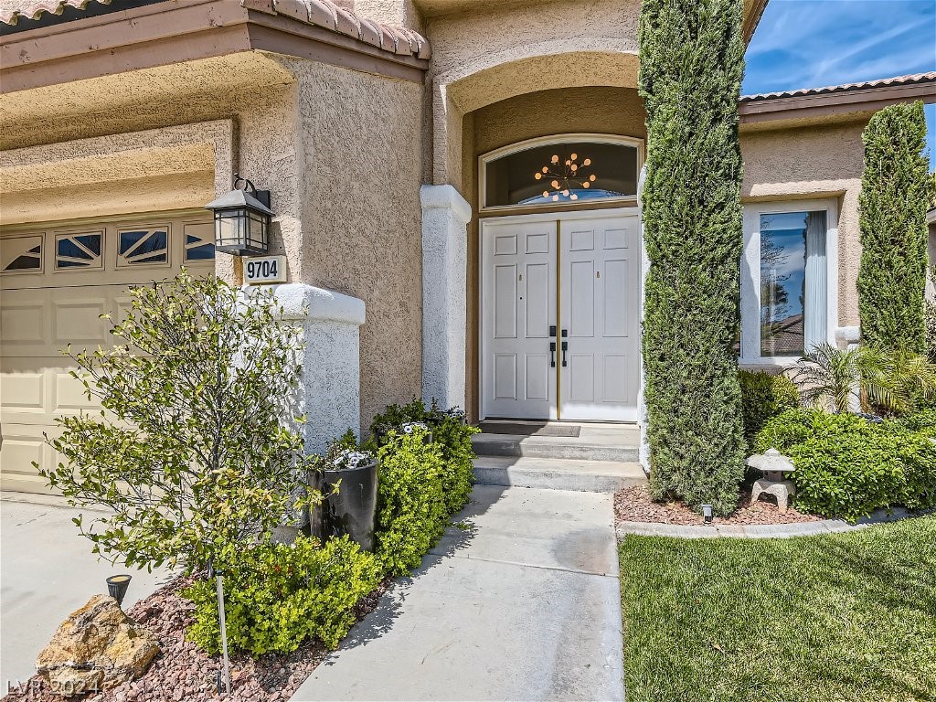 9704 Cameo Rose Lane