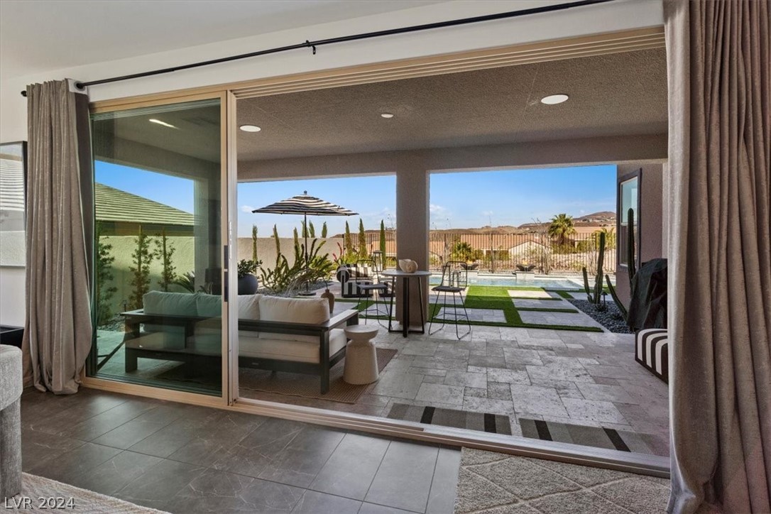 1976 Peaceful Mesa Court