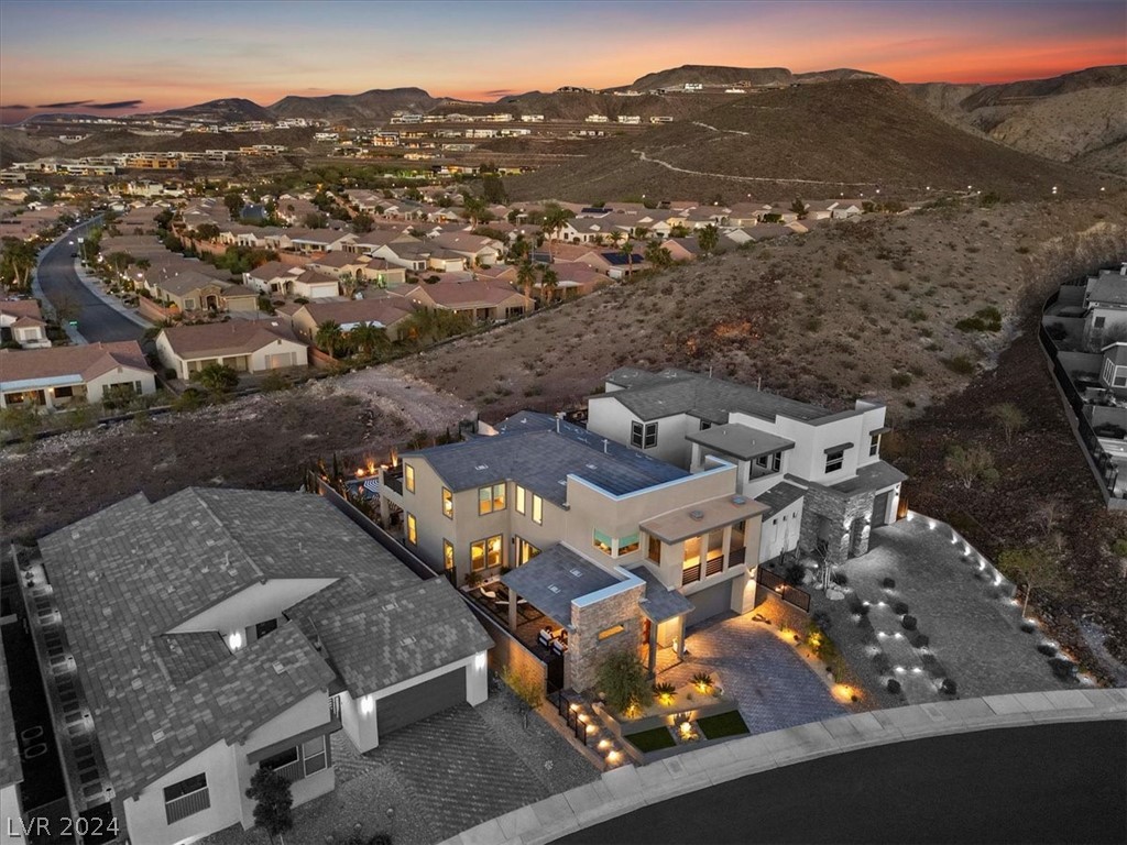 1976 Peaceful Mesa Court