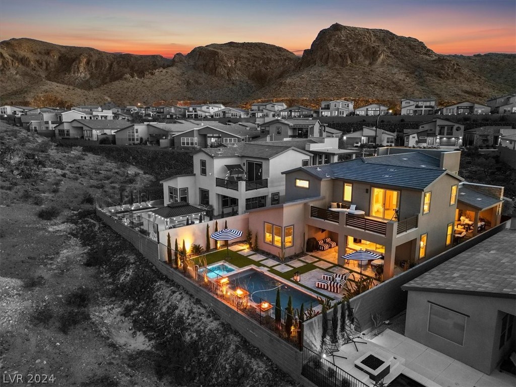 1976 Peaceful Mesa Court