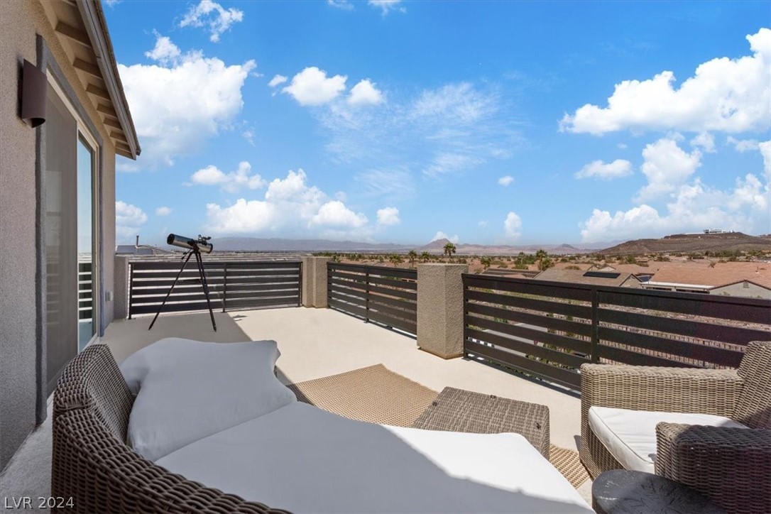 1976 Peaceful Mesa Court