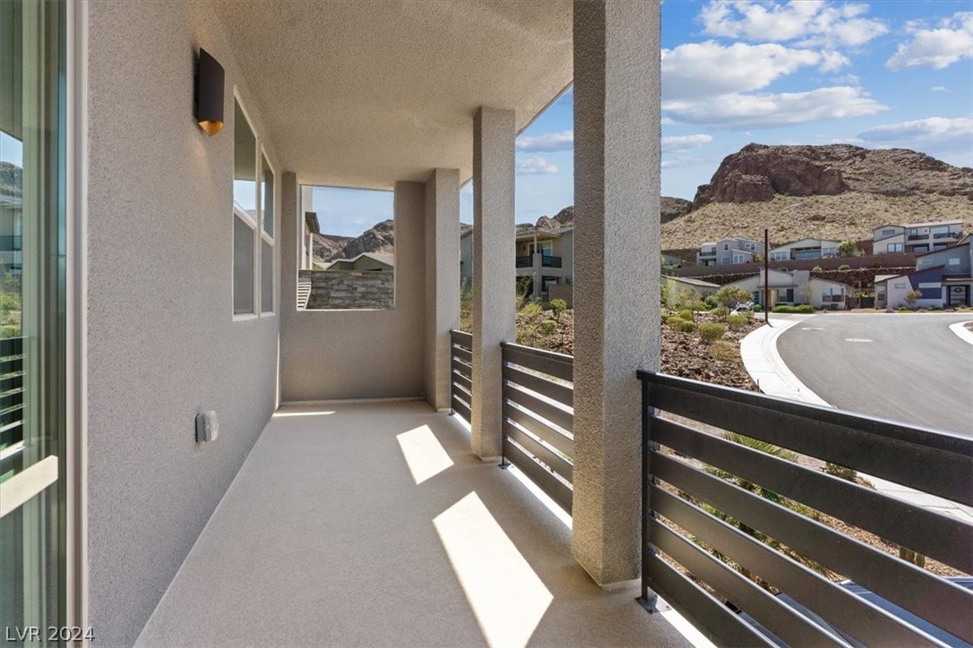 1976 Peaceful Mesa Court