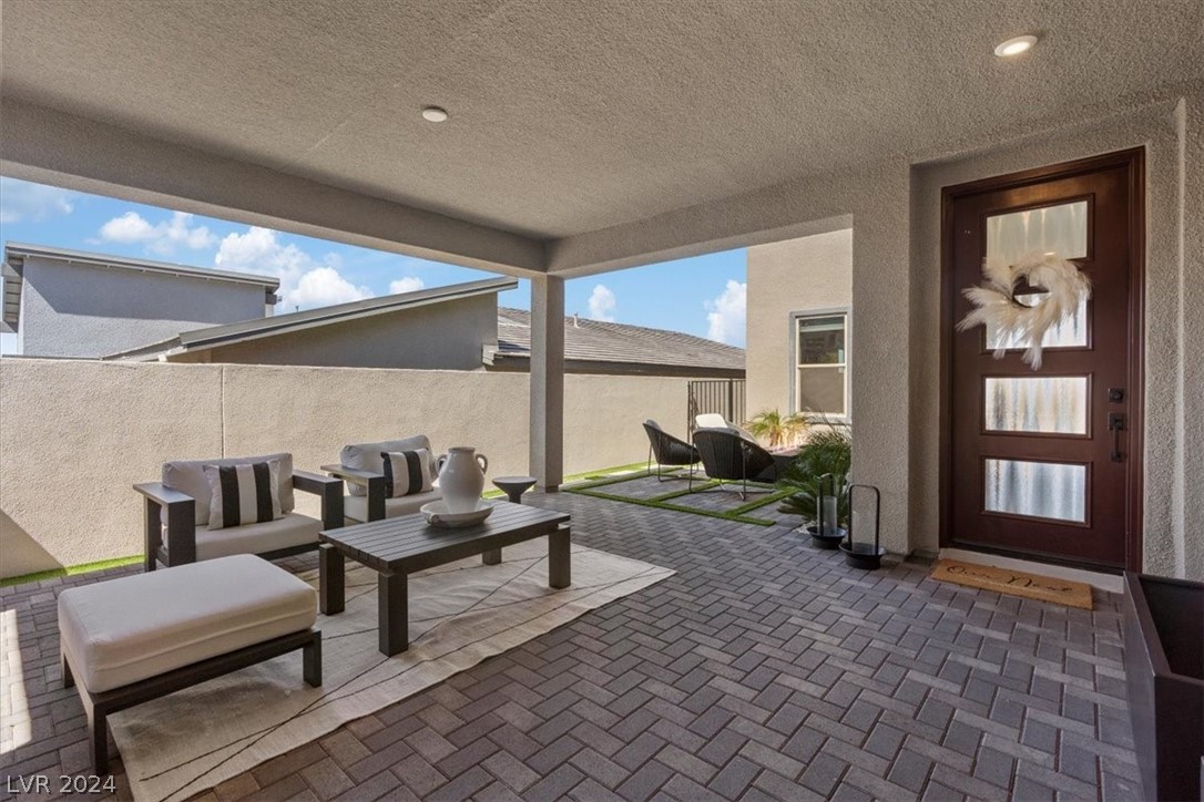 1976 Peaceful Mesa Court