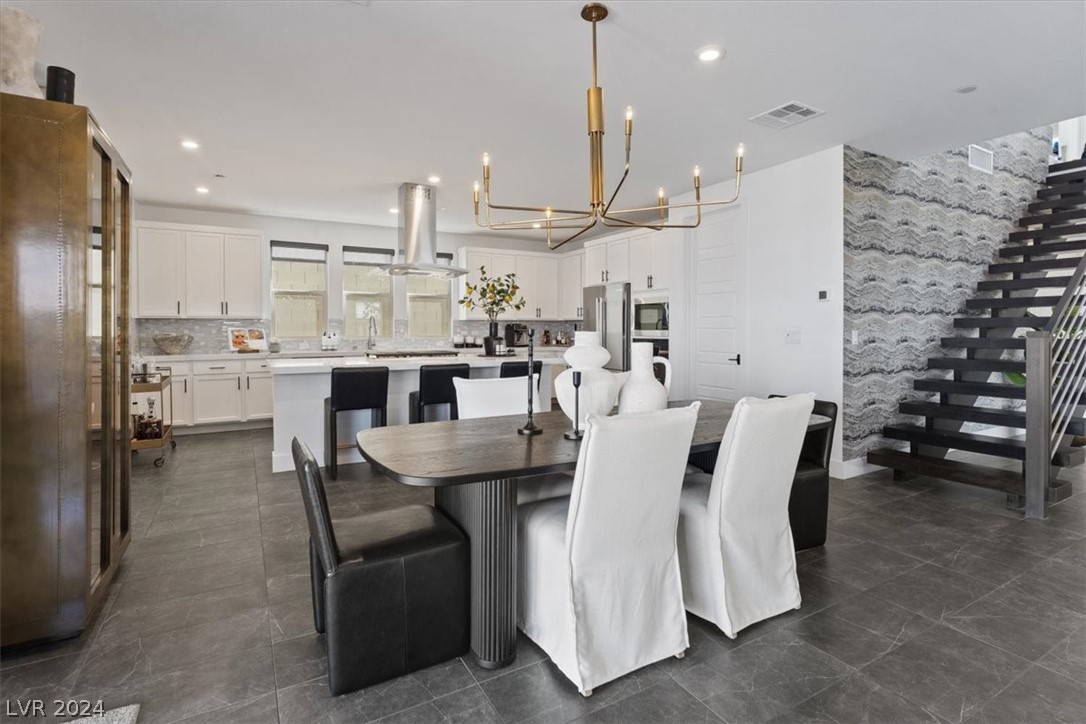 1976 Peaceful Mesa Court