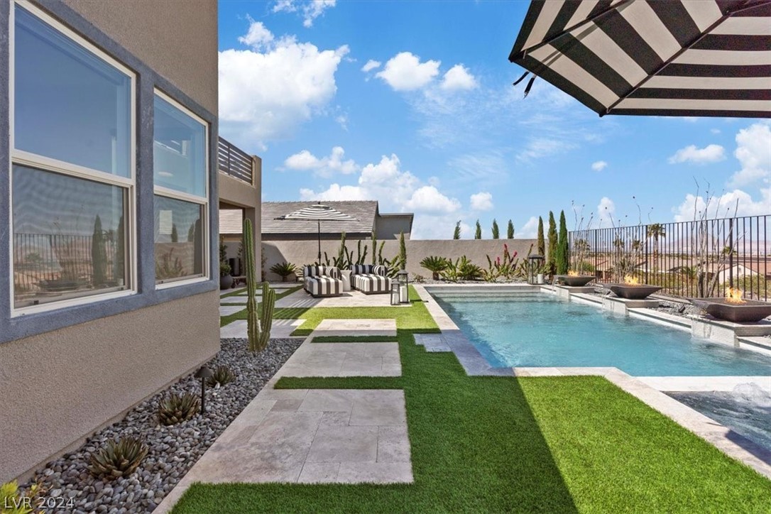 1976 Peaceful Mesa Court