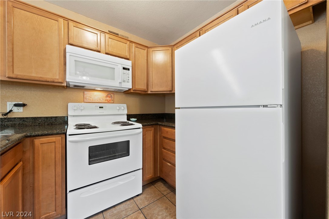 9325 West Desert Inn Road 234