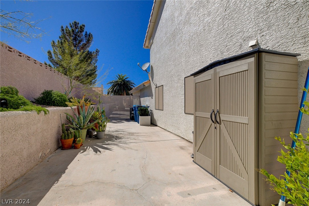 7998 Flametree Court