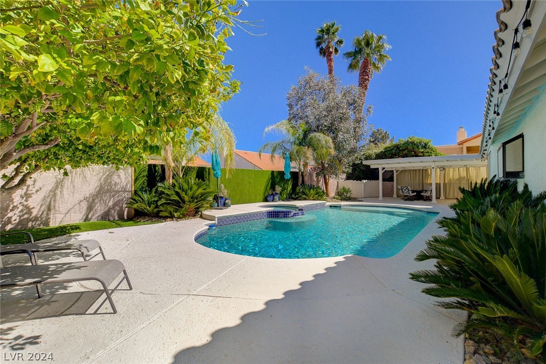 7998 Flametree Court
