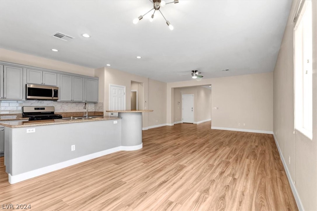 7658 Engleberg Avenue