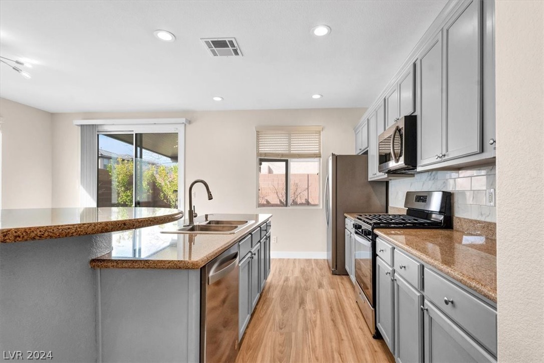 7658 Engleberg Avenue