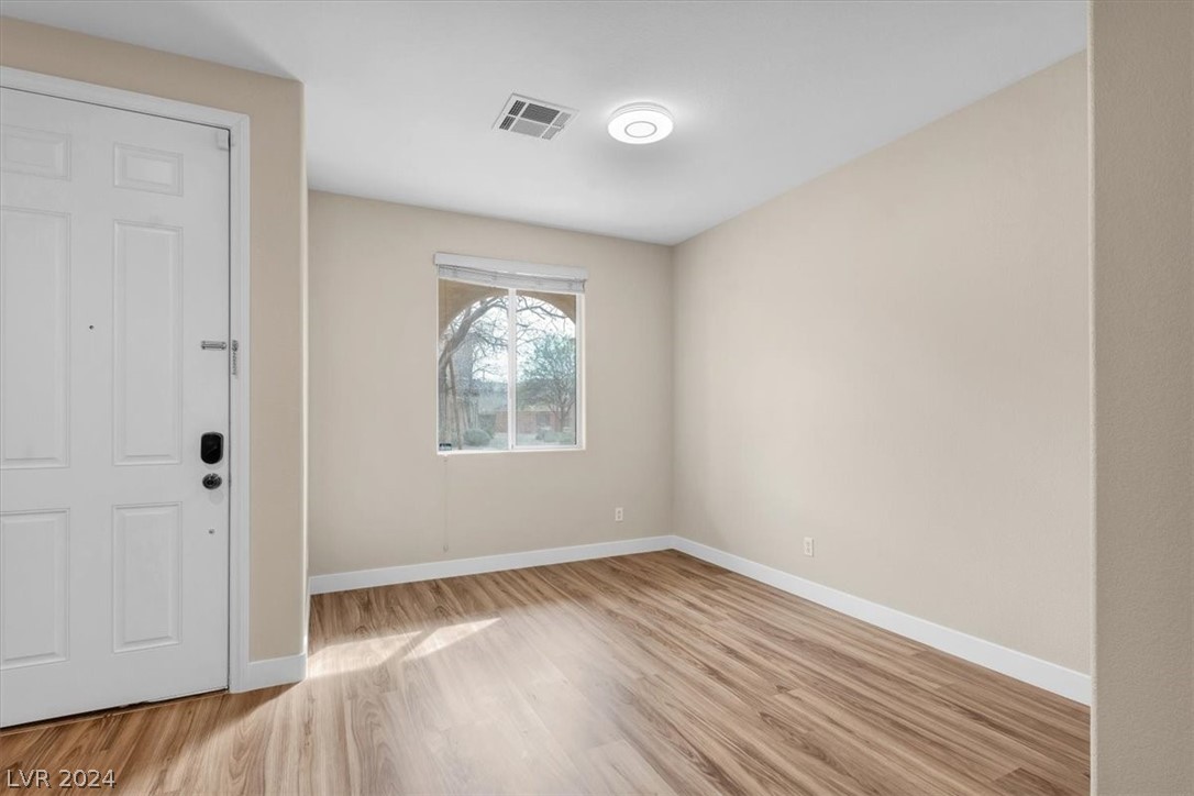 7658 Engleberg Avenue