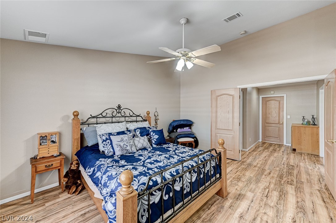 3090 Cooper Creek Drive