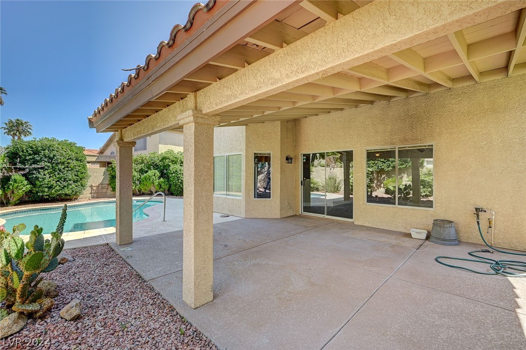 277 Via Tempesto Street