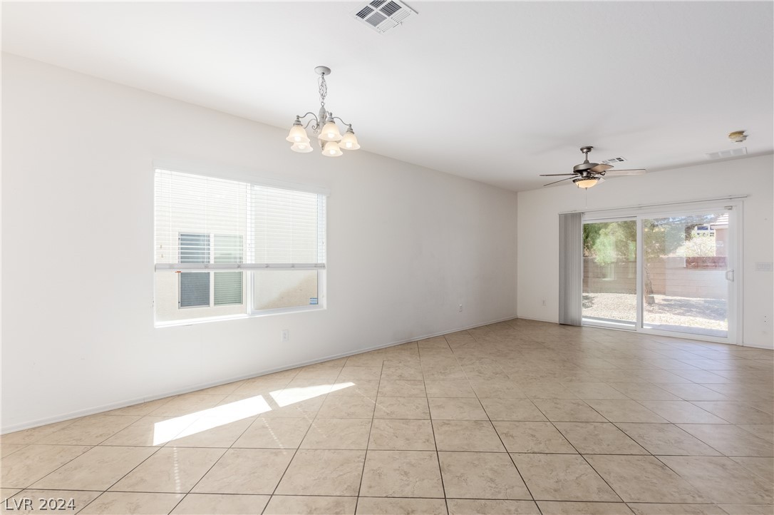 2721 Cheer Pheasant Avenue