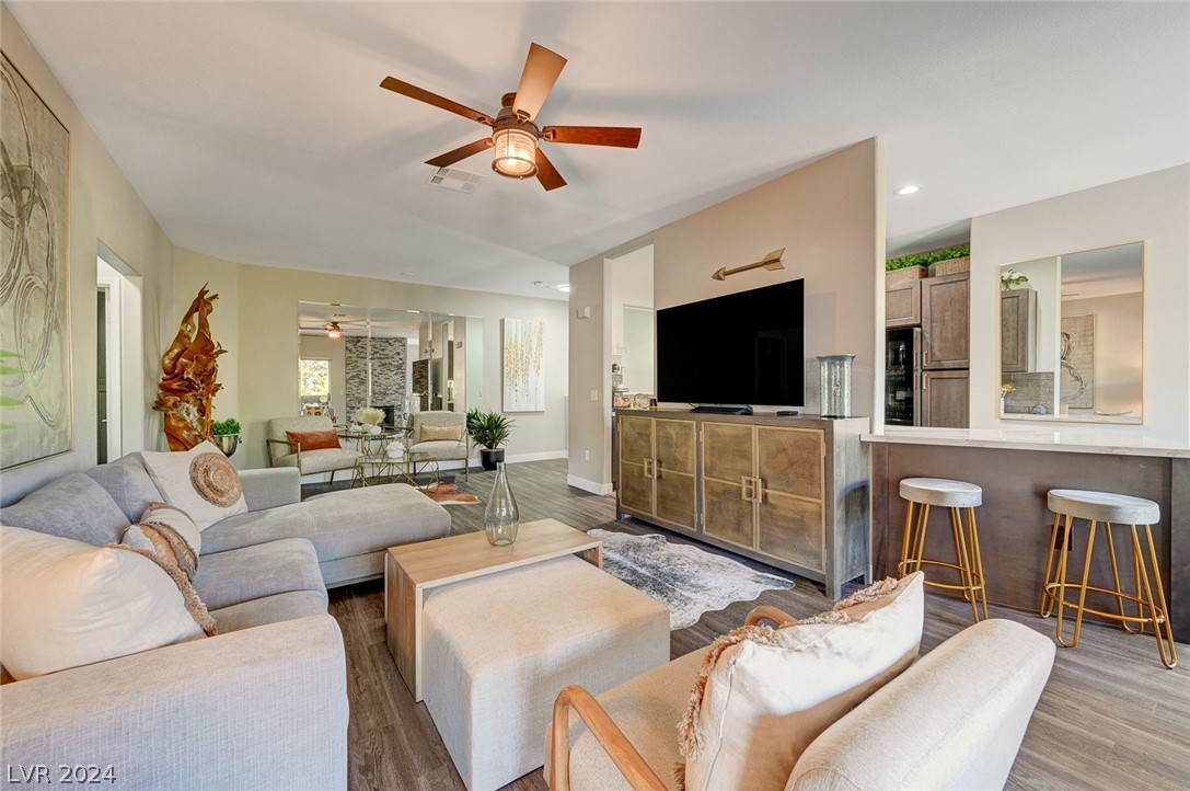 8724 Red Rio Drive 202