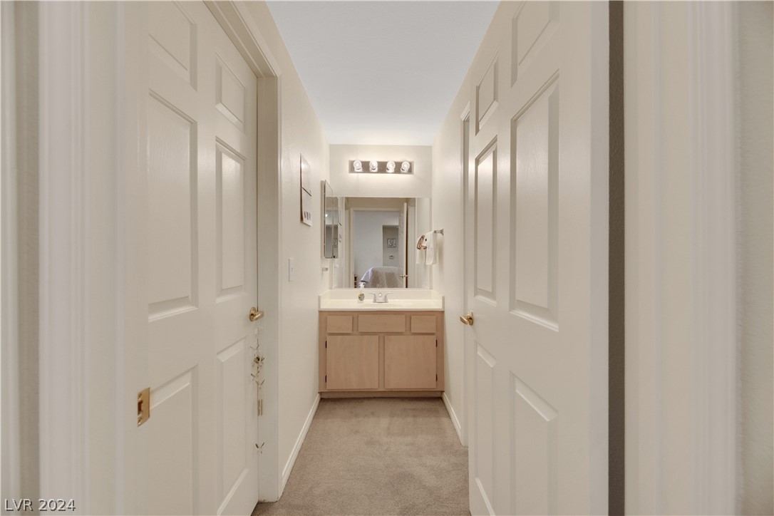 231 West Horizon Ridge Parkway 1112