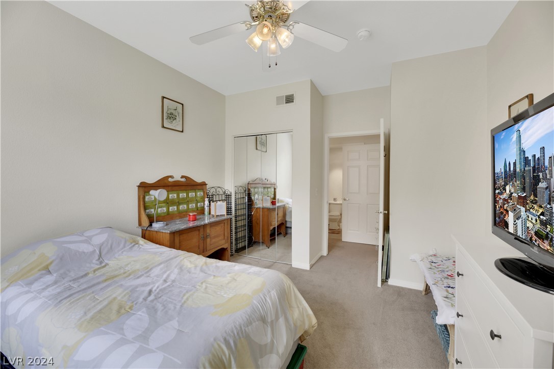 231 West Horizon Ridge Parkway 1112