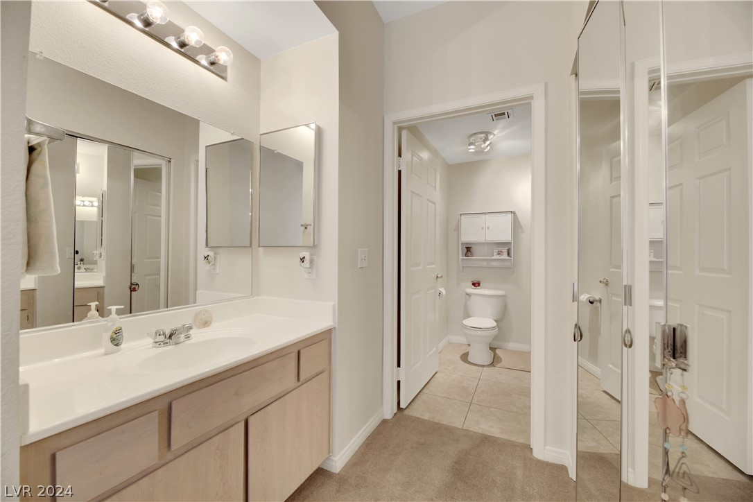 231 West Horizon Ridge Parkway 1112