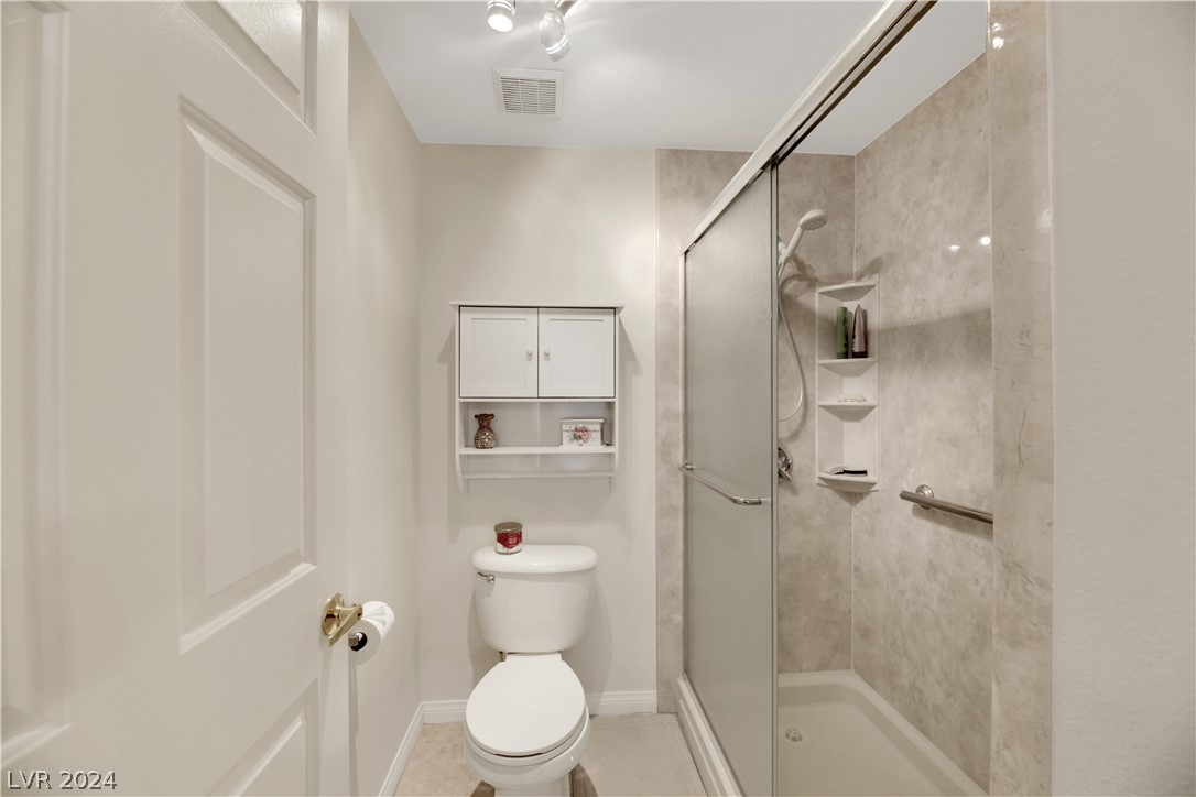 231 West Horizon Ridge Parkway 1112