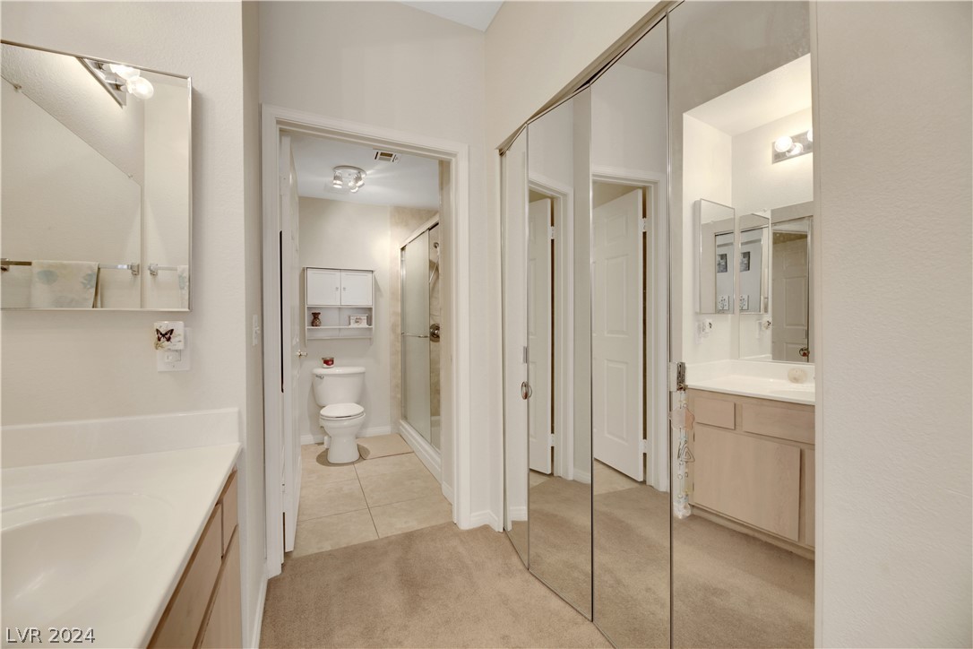 231 West Horizon Ridge Parkway 1112