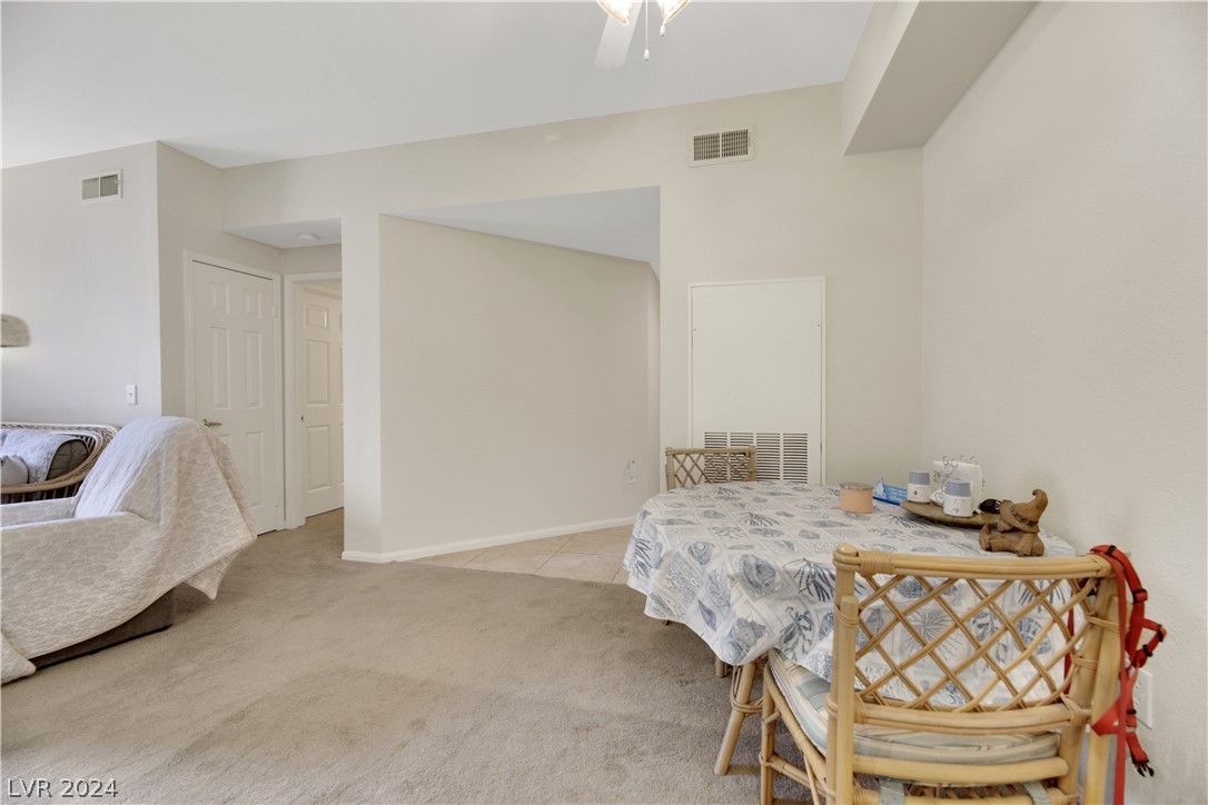 231 West Horizon Ridge Parkway 1112