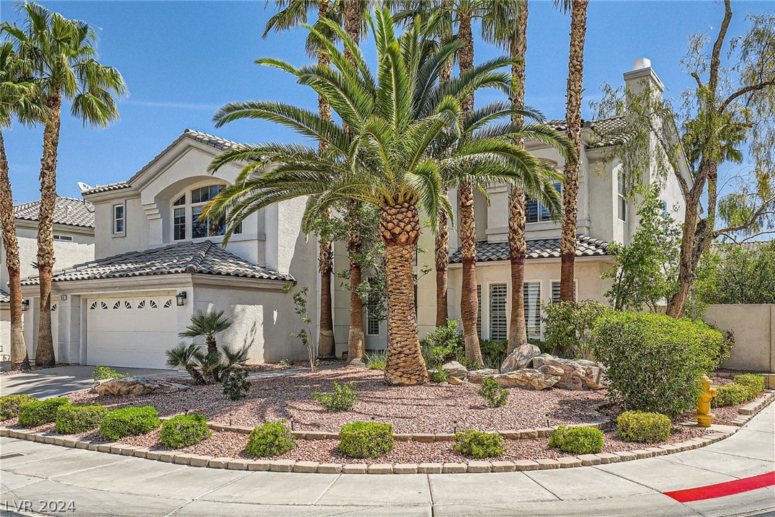 34 Tamarron Cliffs Street