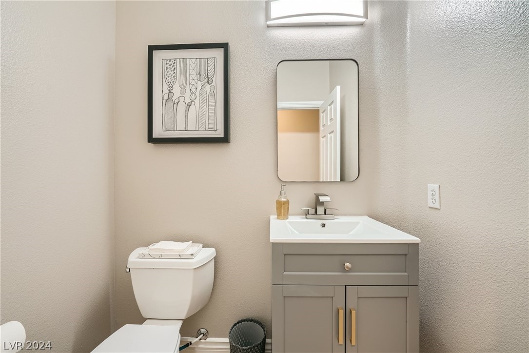 34 Tamarron Cliffs Street