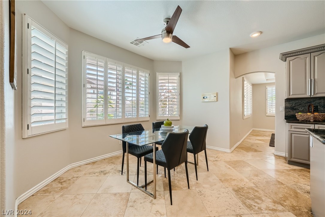 34 Tamarron Cliffs Street